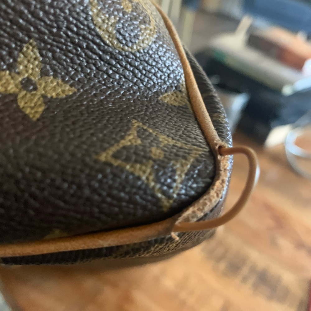 Authentic Louis Vuitton Tivoli GM - Picture 12 of 12